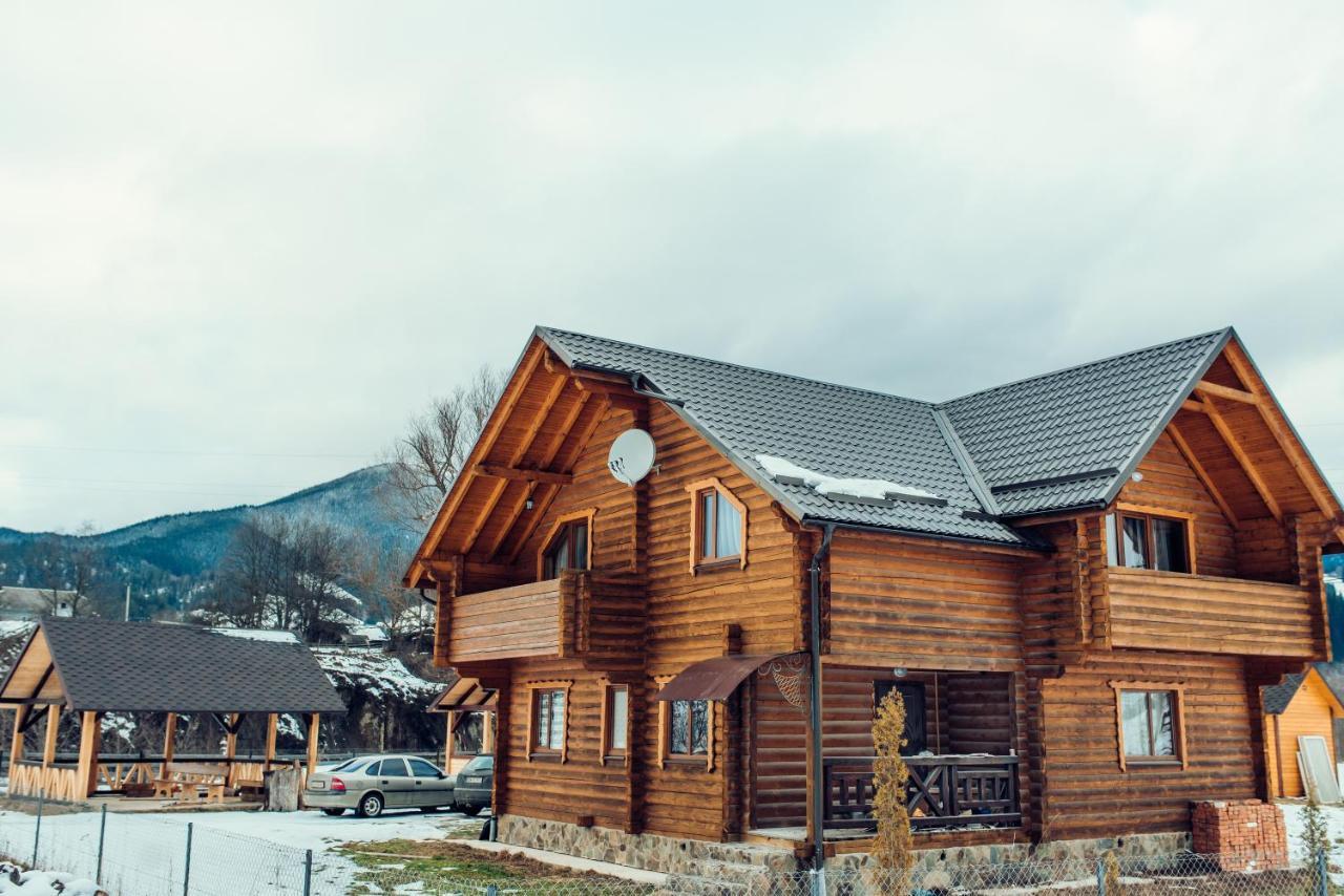 Вілла Софі Верховина Экстерьер фото